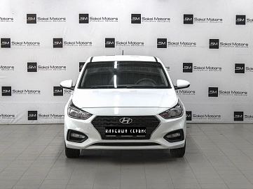 Hyundai Solaris, 2019г, передний привод, автомат