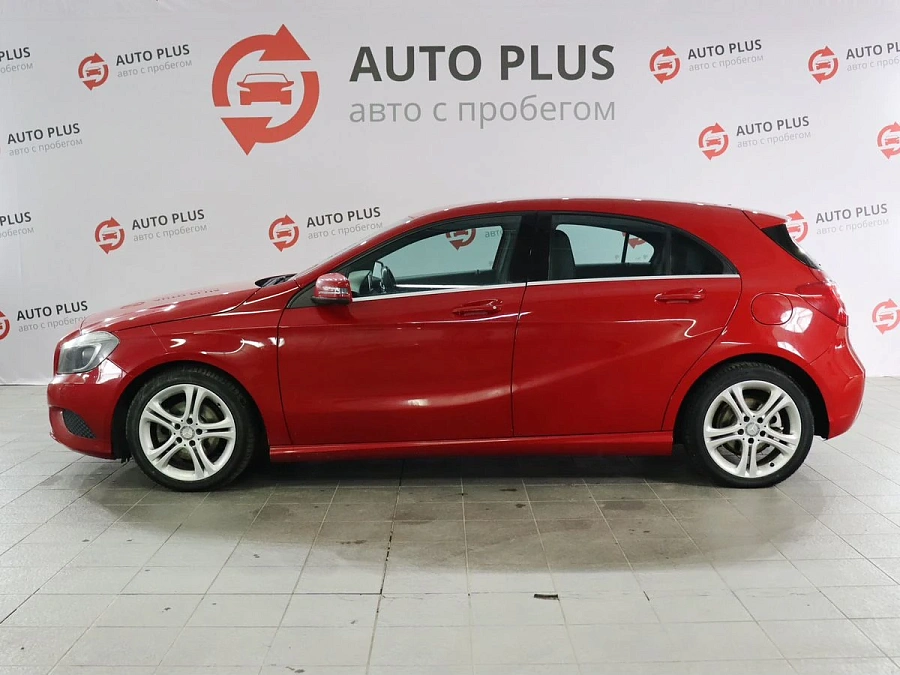Mercedes-Benz A-Класс, 2013г., передний привод, робот