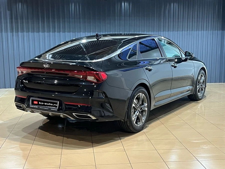 Kia K5, 2021г., передний привод, автомат