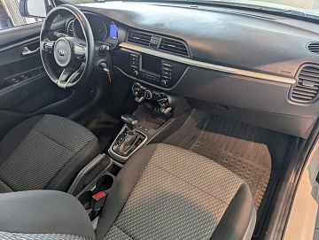 Kia Rio, 2020г, передний привод, автомат