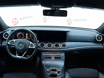 Mercedes-Benz E-Класс, 2018г, полный привод, автомат