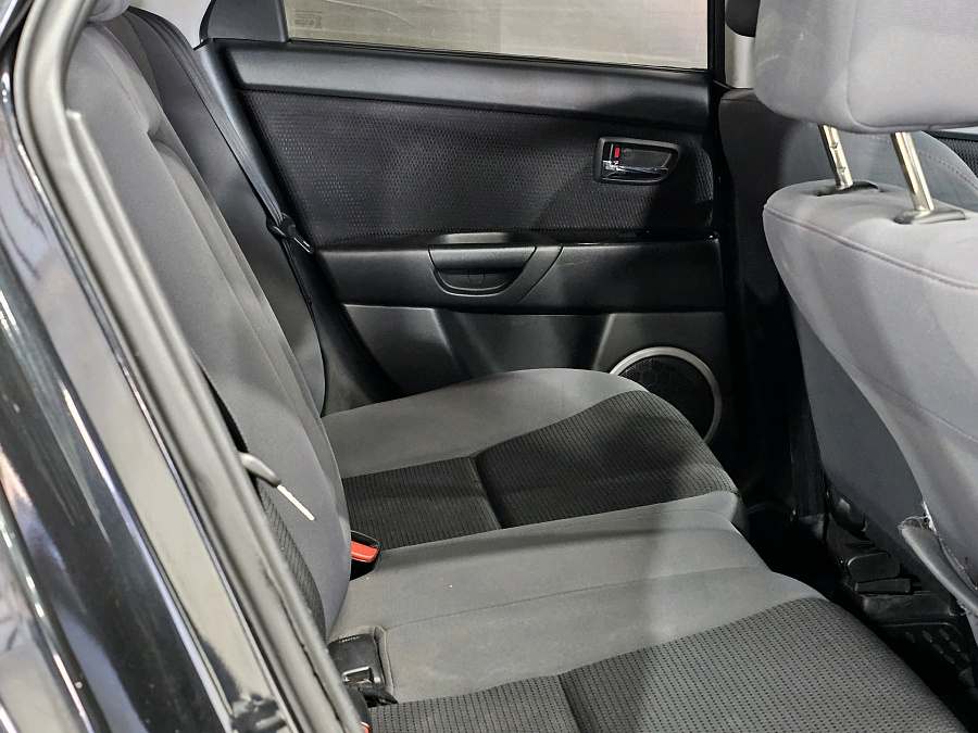 Mazda 3, 2008г., передний привод, автомат