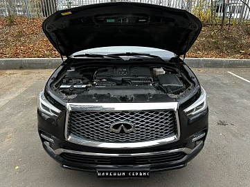 Infiniti QX80, 2019г, полный привод, автомат