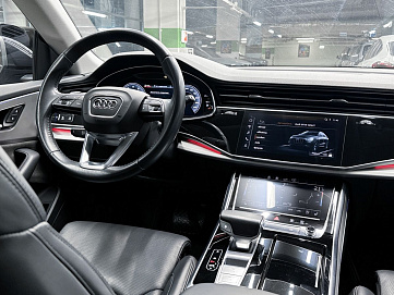 Audi Q8, 2019г., полный привод, автомат
