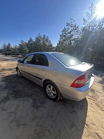 Toyota Corolla, 2003г, передний привод, механика