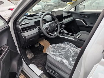 Toyota Wildlander, 2026г., полный привод, вариатор