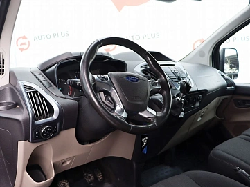 Ford Tourneo Custom, 2017г, передний привод, механика