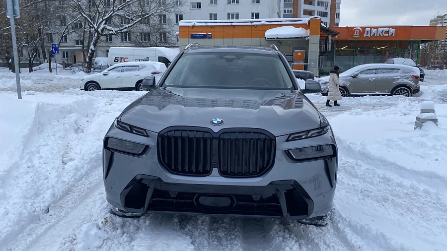 BMW X7, 2023г., полный привод, автомат