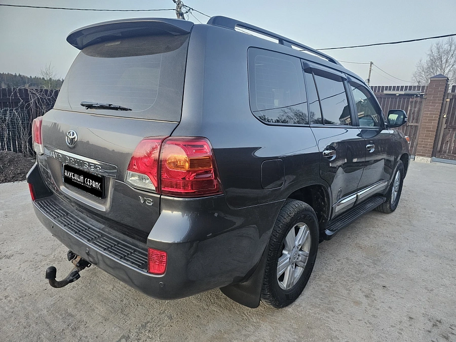 Toyota Land Cruiser, 2012г., полный привод, автомат