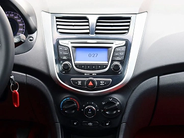 Hyundai Solaris, 2012г, передний привод, механика