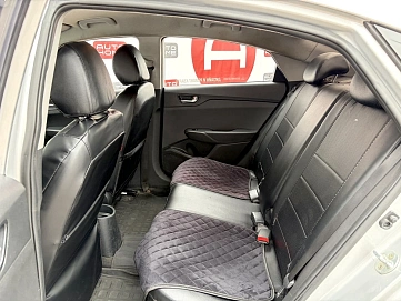 Hyundai Solaris, 2021г., передний привод, автомат