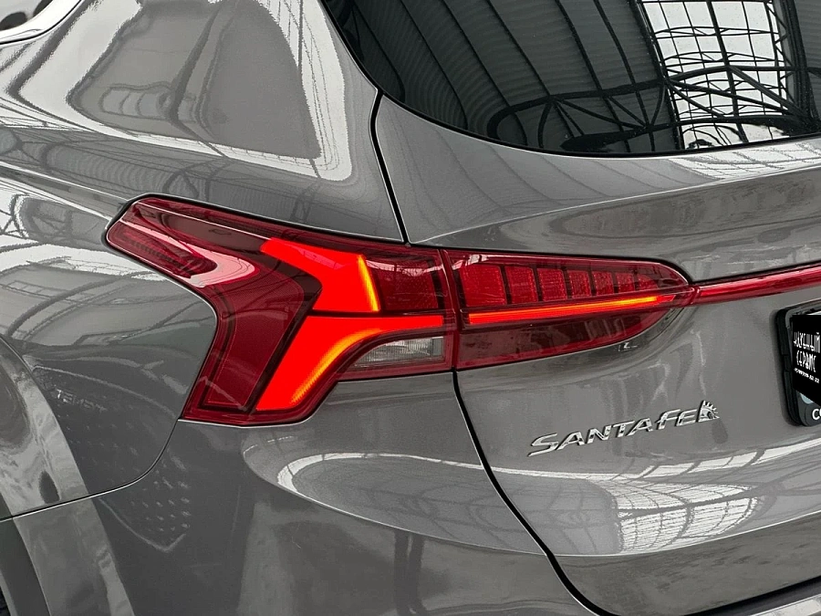 Hyundai Santa Fe, 2021г., полный привод, робот