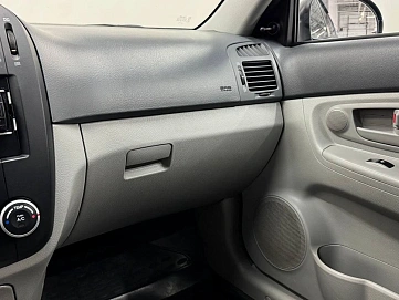 Kia Cerato, 2008г, передний привод, механика