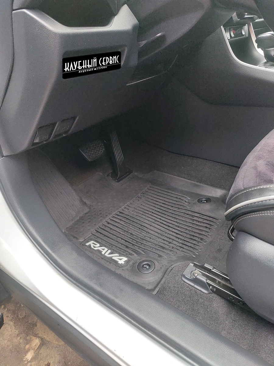 Toyota RAV4, 2021г., полный привод, автомат