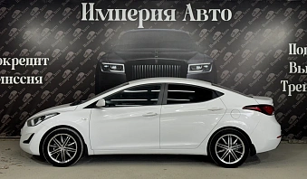 Hyundai Elantra, 2015г, передний привод, автомат