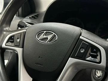 Hyundai Solaris, 2012г, передний привод, автомат