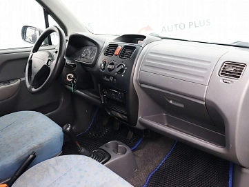 Suzuki , 2001г., передний привод, механика