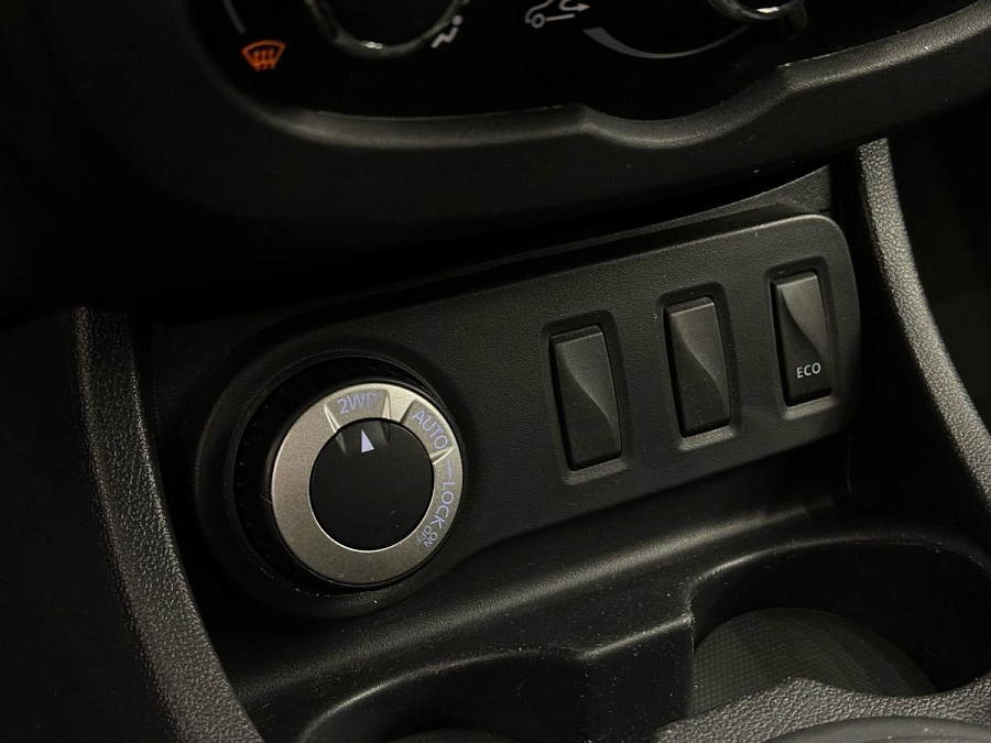 Renault Duster, 2017г., полный привод, механика