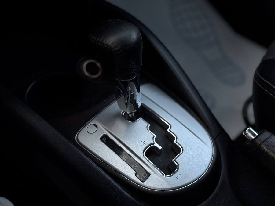 Peugeot 4007, 2011г., полный привод, вариатор