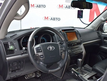 Toyota Land Cruiser, 2011г, полный привод, автомат