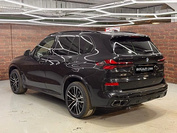 BMW X5, 2024г, полный привод, автомат