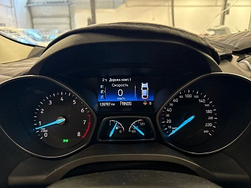 Ford Kuga, 2017г, передний привод, автомат