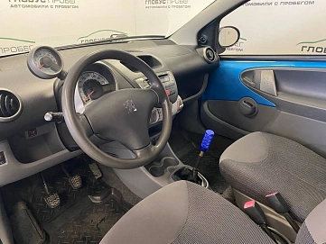 Peugeot 107, 2008г, передний привод, механика