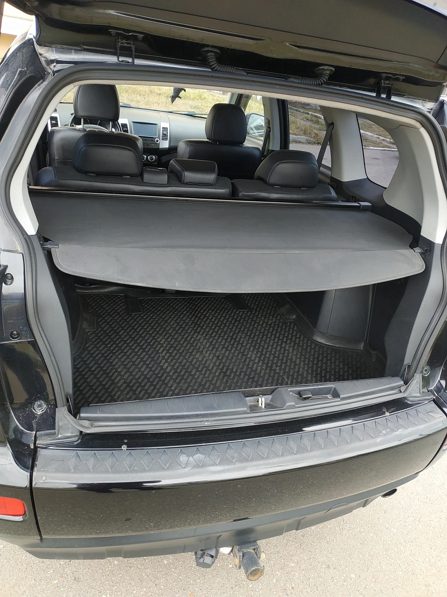 Citroen C-Crosser, 2010г., полный привод, робот