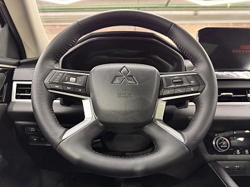 Mitsubishi Outlander, 2023г, полный привод, вариатор