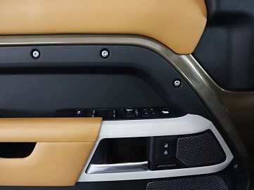 Land Rover Defender, 2022г, полный привод, автомат