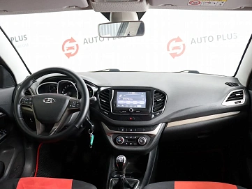 Lada (ВАЗ) Vesta, 2017г, передний привод, механика