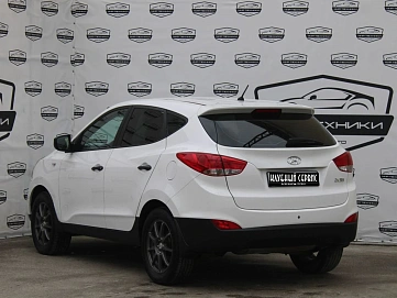 Hyundai ix35, 2013г, передний привод, механика