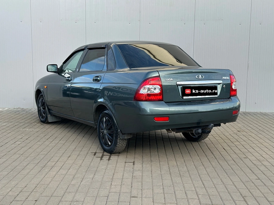 Lada (ВАЗ) Priora, 2011г., передний привод, механика