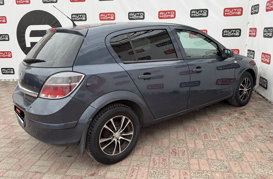 Opel Astra, 2007г., передний привод, робот