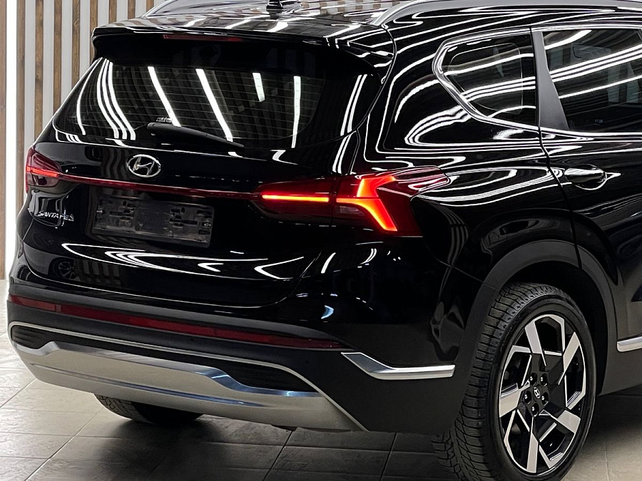 Hyundai Santa Fe, 2020г., передний привод, робот