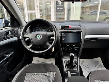 Skoda Octavia, 2008г, передний привод, механика