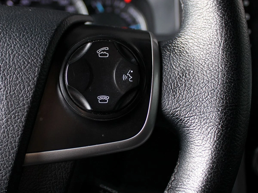 Toyota Camry, 2012г., передний привод, автомат