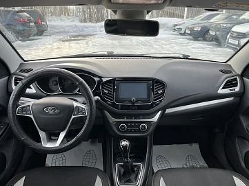 Lada (ВАЗ) Vesta, 2018г, передний привод, механика
