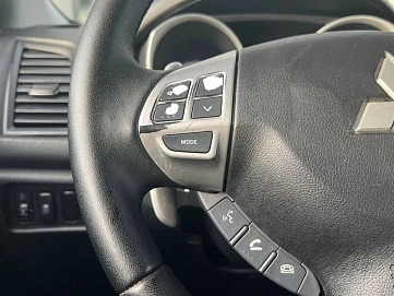 Mitsubishi ASX, 2011г, передний привод, автомат