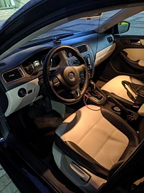 Volkswagen Jetta, 2012г, передний привод, автомат