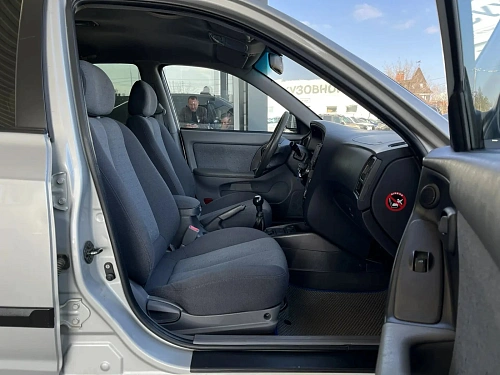 Hyundai Elantra, 2006г, передний привод, механика