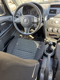 Suzuki SX4, 2008г., передний привод, механика
