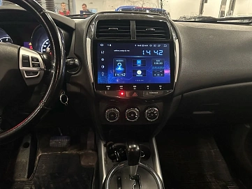 Mitsubishi ASX, 2012г, передний привод, вариатор