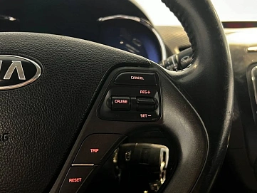 Kia Cerato, 2013г, передний привод, автомат
