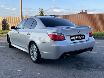 BMW 5 серии, 2004г, задний привод, автомат