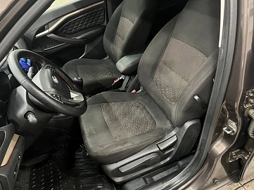 Lada (ВАЗ) Vesta, 2018г, передний привод, механика