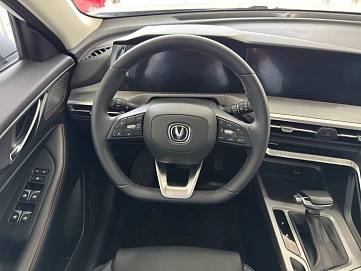 Changan , 2023г., передний привод, робот