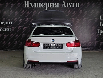 BMW 3 серии, 2012г., задний привод, автомат