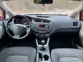 Kia Ceed, 2015г., передний привод, автомат