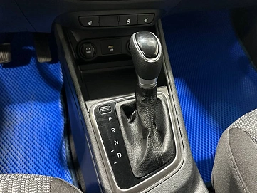 Hyundai Solaris, 2020г, передний привод, автомат